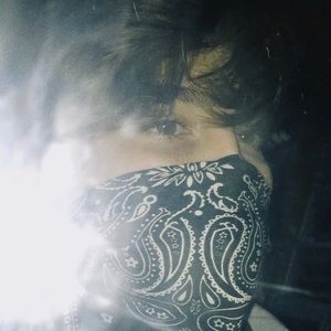 Meet your Posher, Jayson